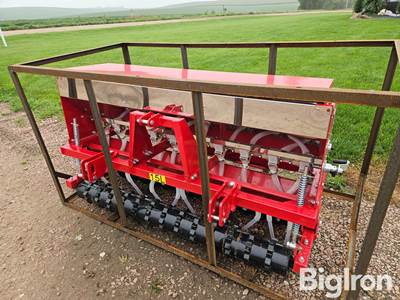 2026 AGT STSD10 65" 3-PT/SKID Steer Minimum Till Seeder/Drill Attachment