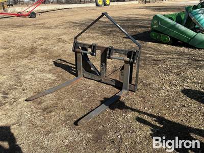 Allied Farm King 48” Pallet Forks