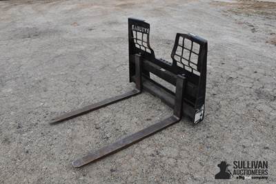 Berlon 48" Loader Forks, Skid Steer/Loader Quick Attach