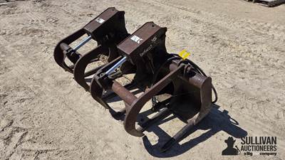 Bobcat 64” Manure Grapple