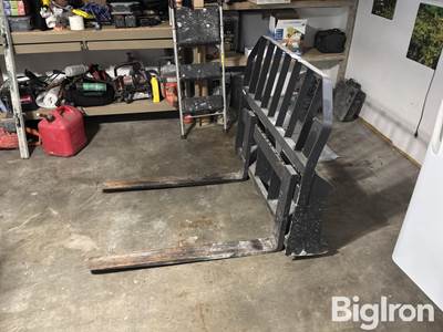 Bobcat Skid Steer Pallet Fork Attachment 42" Long 4" Wide Manual Adjust
