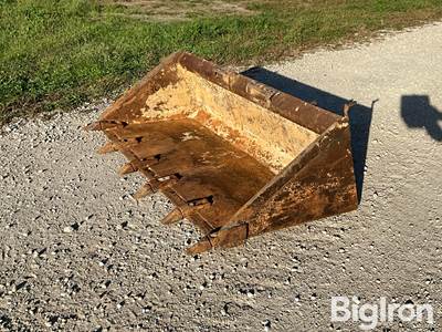 Bobcat 66" Low Profile Skid Steer Bucket w/ Teeth, Universal Skid Steer Attachment