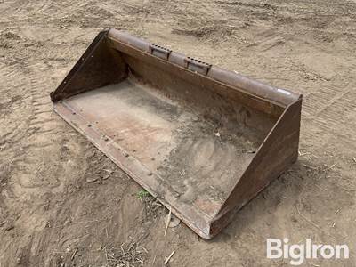 Bobcat 80" Skid Steer Bucket, Universal Mounting Plate