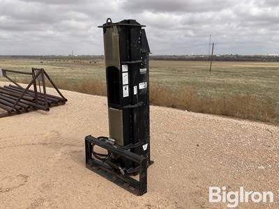Erskine Post Driver Skid Steer Attachment, 30"L x 45"W x 84"H, SN 1049132