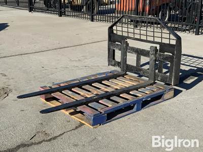 2025 GIYI 60" Skid Steer Pallet Forks & Mast Assembly