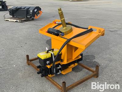 2026 GIYI AD680 Skid Steer Post Pounder, Standard/Universal Mounting Plate