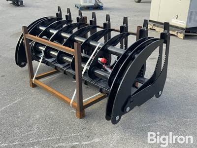 2025 Giyi CLG72 72" Skid Steer Curved Log Grabber