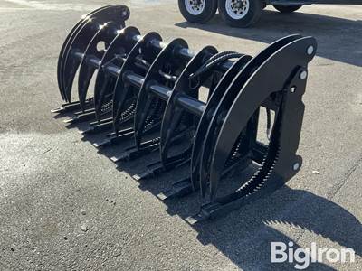 2025 GIYI CLG72 72" Skid Steer Curved Log Grabber