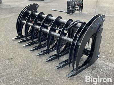 2025 GIYI CLG72 72" Skid Steer Curved Log Grabber