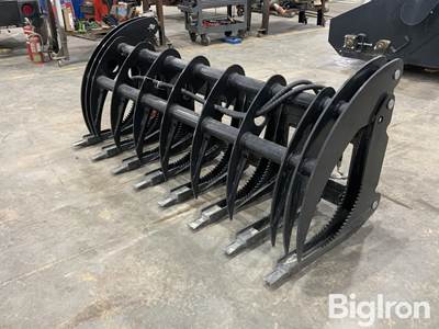 2025 GIYI CLG72 72" Skid Steer Curved Log Grabber