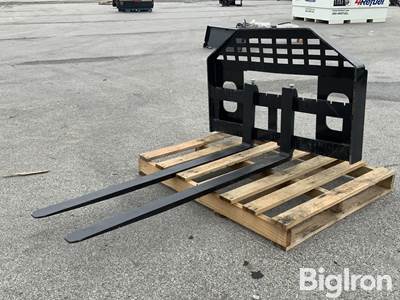 2026 GIYI DHC Skid Steer Pallet Fork Attachment 59" 2,650 lb Capacity