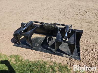 2025 GIYI GY-PG72C 72" Skid Steer Grapple Bucket Attachment