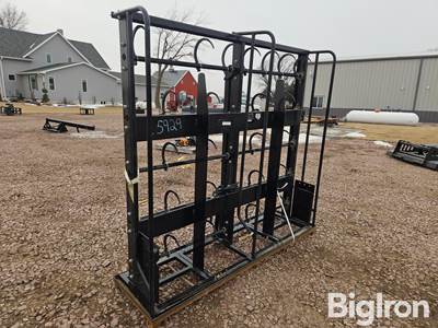 2025 GIYI HBC85 Skid Steer Hay Bale Collector
