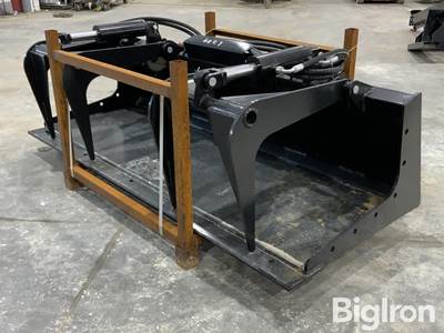 2025 GIYI PG72 72" Skid Steer Plate Grabber Grapple Bucket