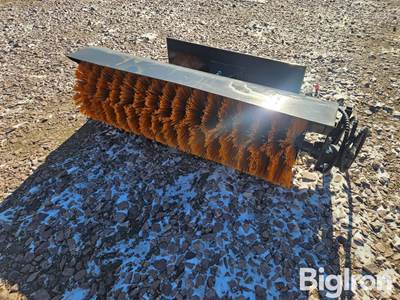 2025 Giyi SE61 Skid Steer Sweeper/Broom Attachment