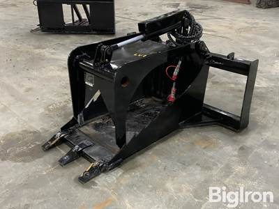 2025 GIYI SGB20 Skid Steer Stump Grab Bucket