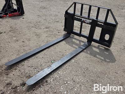 JCT Skid Steer Pallet Fork Attachment, 60"X4"X1.75" Adjustable Width Forks