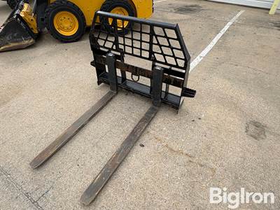 John Deere Worksite Pro Pallet Fork Skid Steer Attachment, 4" x 48" Forks