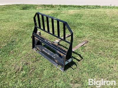 John Deere Worksite Pro 48" Adjustable Pallet Forks with Guard