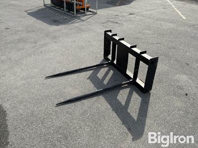 Pabreak 44" Bale Spear Skid Steer Attachment, Universal Mount, Removable Forks