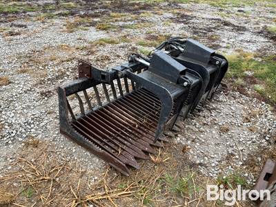 2017 Titan B0G6072 72" Skid Steer Grapple, Two Cylinders
