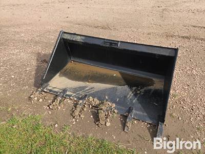 60" Skid Steer Bucket with (6) Teeth, Universal Skid Steer Mounting Plate