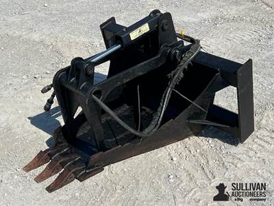 Used Root Grapple Skid Steer Attachment, Skid Steer Hookup