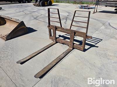 Used Skid Steer Pallet Forks, 45" Carriage, 47" x 4" Forks