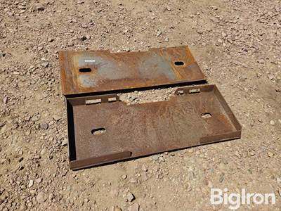 Universal Skid Steer Mounting Plates, Qty 2