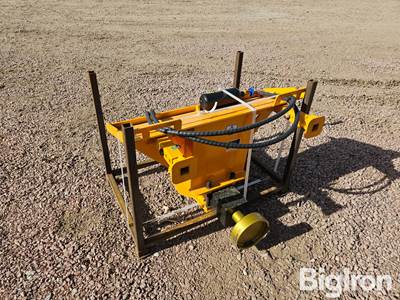 2025 AD680 Skid Steer Pile Hammer w/ Standard Universal Mounting Plate