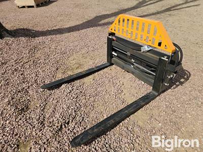 2025 Wolverine PFA-11-3300G Hydraulic Pallet Forks
