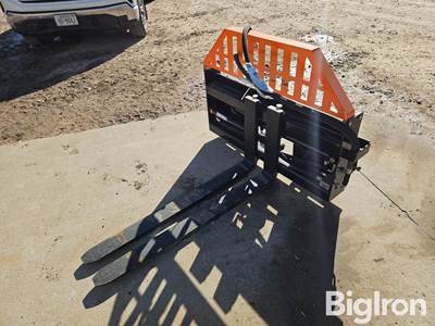 2026 Wolverine PFA-11-3300G Hydraulic Adjust Pallet Fork Skid Steer Attachment, 48" Forks