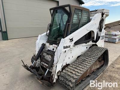 2005 Bobcat T300 Compact Track Loader