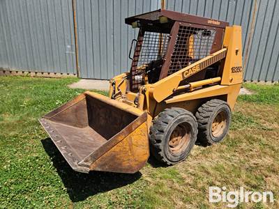 Case 1835C Skid Loader