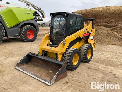 2022 Caterpillar 242D3 Skid Steer