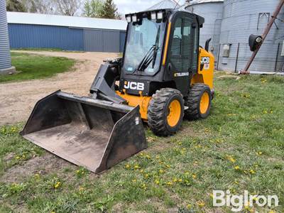 2024 JCB 3TS8W Teleskid