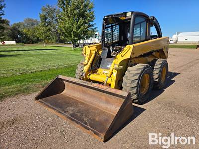 John Deere 270 Skid Steer