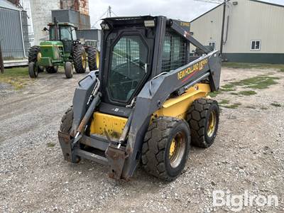2006 New Holland LS180 Skid Steer