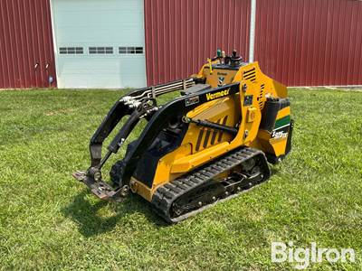 2018 Vermeer S925TX Mini Stand On Compact Track Loader