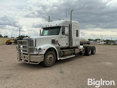 2015 Freightliner Coronado/Glider Pre Emissions Tri/A Truck Tractor W/ Sleeper Cab