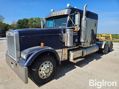 2005 Freightliner FLD132XL Classic T/A Truck Tractor