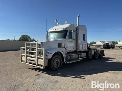 2015 Freightliner Glider Columbia Tri/A Truck Tractor
