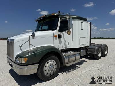 2002 International 9200i T/A Truck Tractor