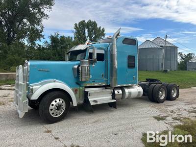 2018 Kenworth W900 T/A Truck Tractor