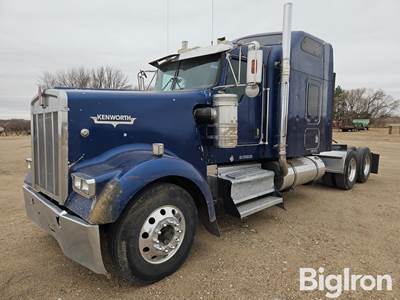 2005 Kenworth W900B T/A Truck Tractor