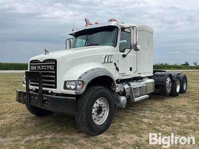 2015 Mack Granite GU713 Tri/A Truck Tractor w/Wet Kit