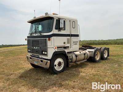 1985 Mack Ultraliner MH600 Cabover T/A Truck Tractor