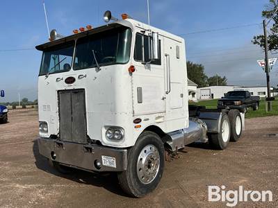 1978 Peterbilt 352 T/A Cabover Truck Tractor