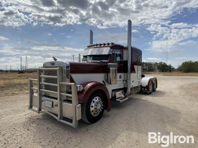 2003 Peterbilt 379 Sleeper Truck Tractor
