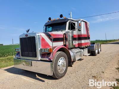 1990 Peterbilt 379 T/A Sleeper Truck Tractor